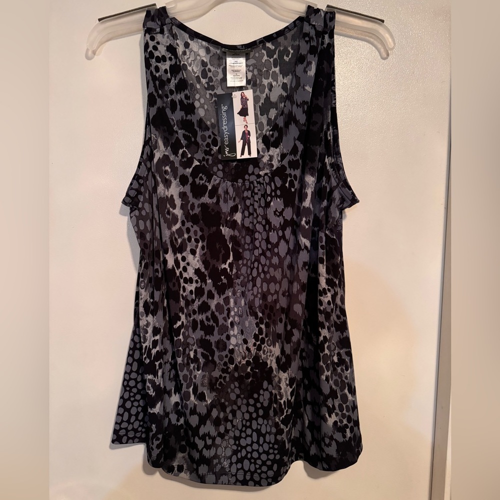 Silky feeling tank top